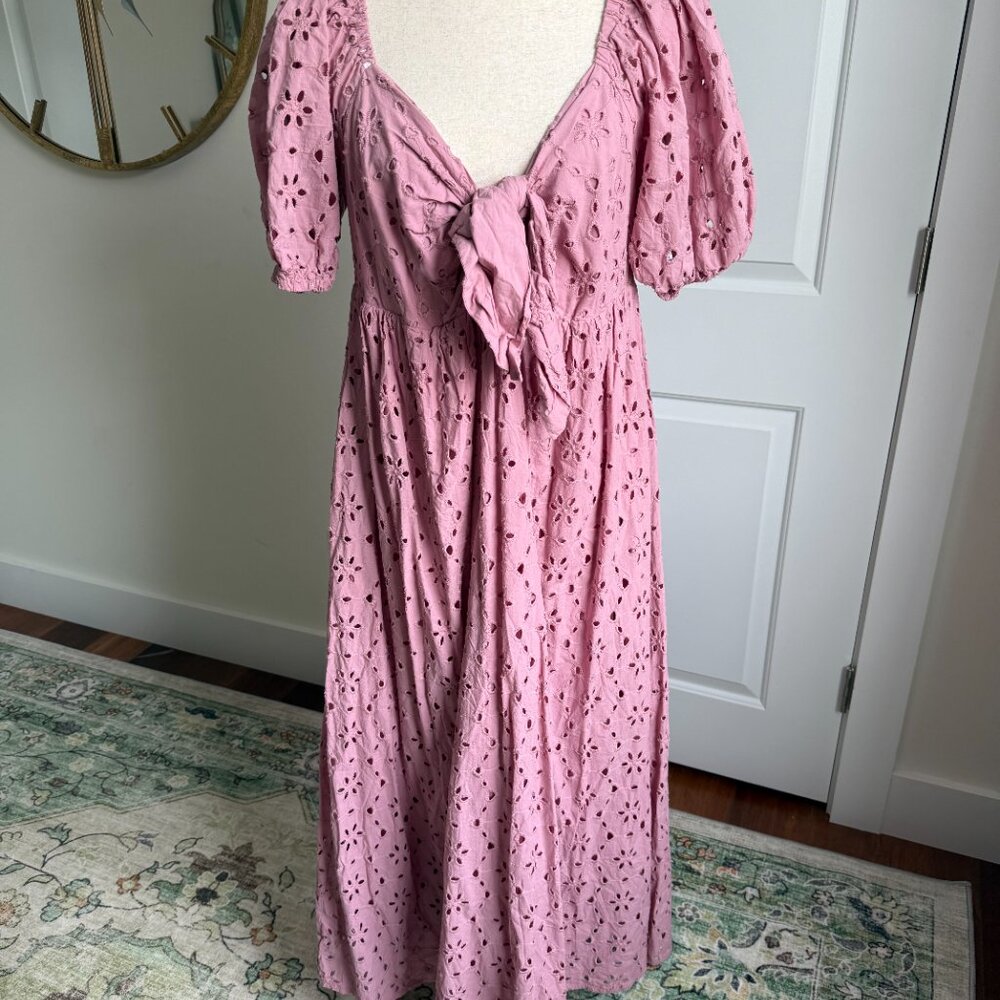 Eloquii Eyelet Detail Tie Front Puff Sleeve Maxi Dress Pink Mauve Size 18 - Picture 3 of 11